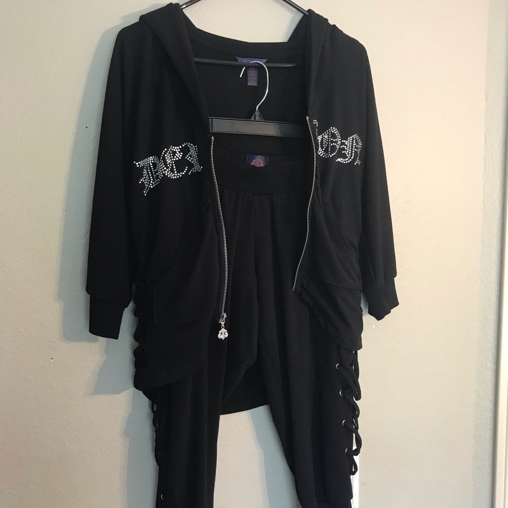Beyoncés Deréon Brand Sweatsuit Combo (M)